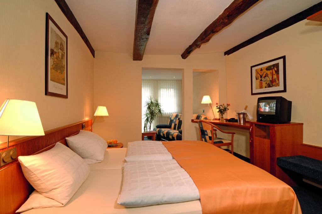 Landhotel Repetal Attendorn Quarto foto
